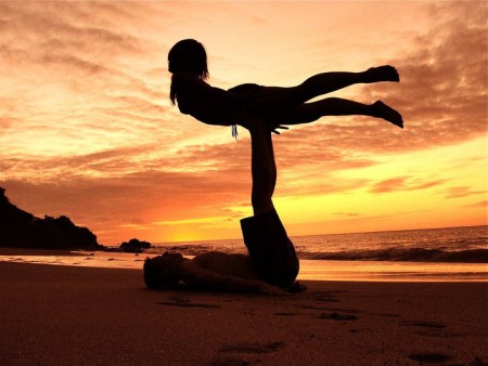 Acroyoga